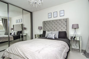 Photo 7- click for photo gallery